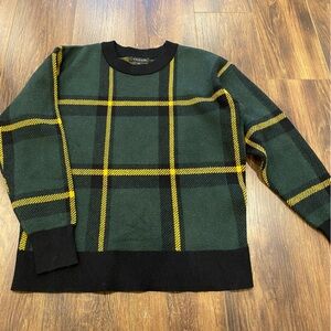 Plaid crew neck sweater green and yellow
